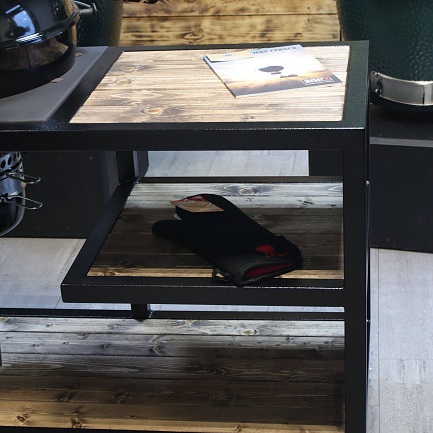 Дизайнерский гриль-стол для угольного гриля Weber Master-Touch